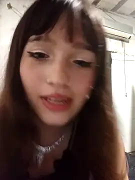 dieciochoyundia online show from 03/16/26, 03:23