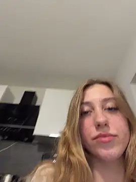 romyxxs online show from 04/10/26, 08:02