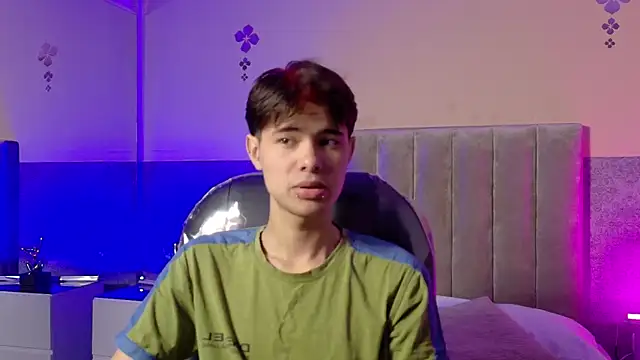 Derek Sinn online show from 04/05/26, 01:08