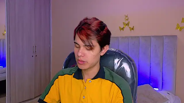 Snapshot of Derek_Sinn chatting on 07/08/26, 03:55 Derek Sinn online show from 07/08/26, 03:55