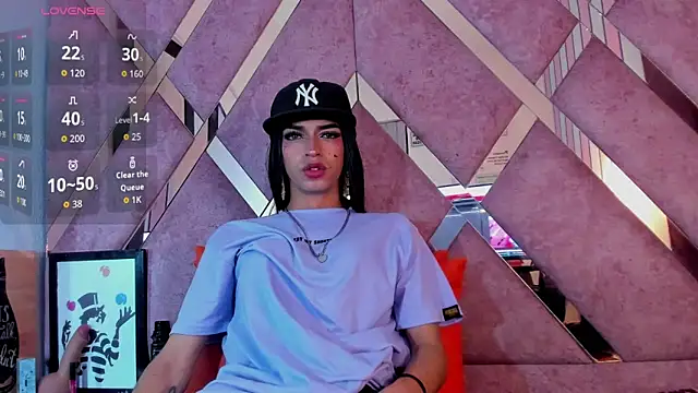 MeghanQueen   online show from 03/14/26, 06:19