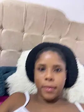 Snapshot of LIA_PARKERR chatting on 02/25/26, 02:10 LIA PARKERR online show from 02/25/26, 02:10