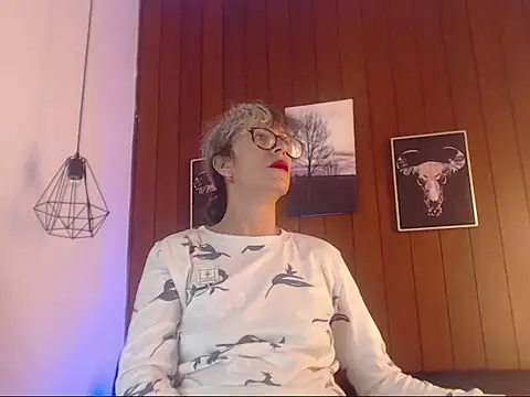 laurasofia45 online show from 02/26/26, 01:26