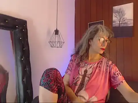 laurasofia45 online show from 02/26/26, 01:43