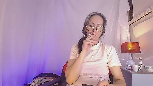 laurasofia45 online show from 03/17/26, 07:33