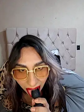 ebyssalexaa95 online show from 02/19/26, 09:49