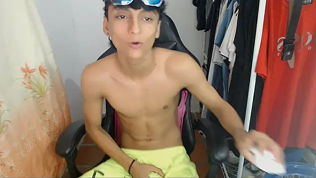 BOY 0914 online show from 03/04/26, 07:03