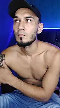 Snapshot of junior_men22 chatting on 02/05/26, 11:59 junior men22 online show from 02/05/26, 11:59