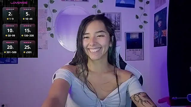 Snapshot of IvyStone_ chatting on 06/22/26, 11:57 IvyStone online show from 06/22/26, 11:57