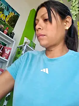 Snapshot of Tatianna_Loove_ chatting on 05/28/26, 01:52 Tatianna Loove online show from 05/28/26, 01:52