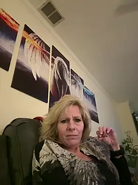 Snapshot of FireAfterDark chatting on 02/07/26, 06:39 FireAfterDark online show from 02/07/26, 06:39