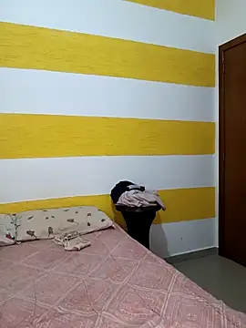 Snapshot of Anjinha_nenem chatting on 05/01/26, 08:41 Anjinha nenem online show from 05/01/26, 08:41