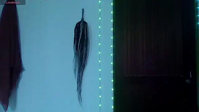 Snapshot of suky_pou chatting on 02/02/26, 08:29 suky pou online show from 02/02/26, 08:29