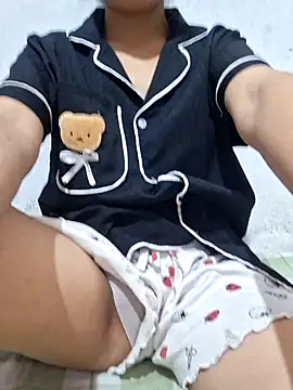 Mey mey2k3 online show from 04/22/26, 02:03