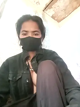 Sonali Bendre online show from 03/15/26, 02:50