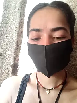 Sonali Bendre online show from 04/10/26, 02:50