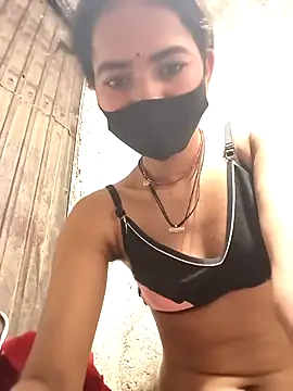 Sonali Bendre online show from 04/12/26, 01:49