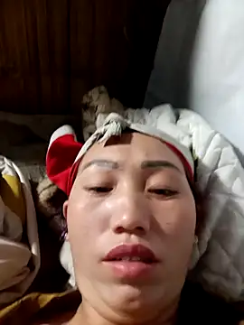 Snapshot of hot-luna- chatting on 02/04/26, 07:31 hot-luna- online show from 02/04/26, 07:31