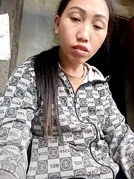 Snapshot of hot-luna- chatting on 02/16/26, 10:22 hot-luna- online show from 02/16/26, 10:22