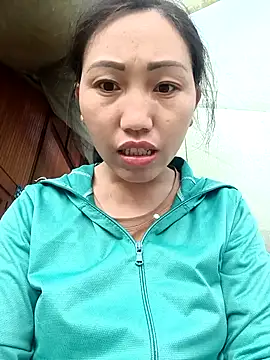 Snapshot of hot-luna- chatting on 03/01/26, 12:56 hot-luna- online show from 03/01/26, 12:56