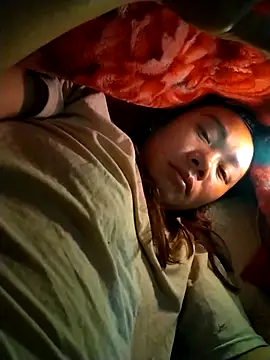 Snapshot of Bella-222 chatting on 02/15/26, 07:54 Bella-222 online show from 02/15/26, 07:54