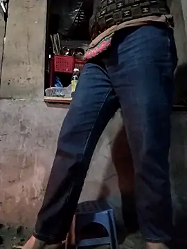 Bella-222 online show from 04/17/26, 11:24