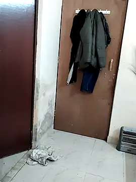 Snapshot of simran_sharma01 chatting on 02/22/26, 06:24 simran sharma01 online show from 02/22/26, 06:24