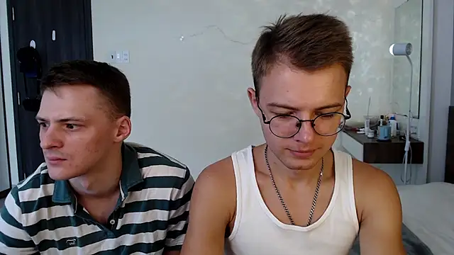 NikiKerryCum online show from 06/25/26, 02:00