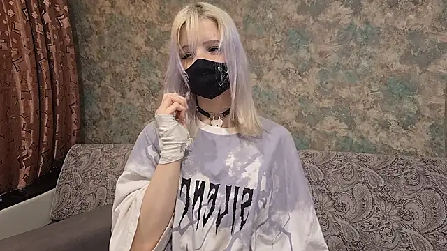 Snapshot of Yunakiss chatting on 02/15/26, 07:32 Yunakiss online show from 02/15/26, 07:32