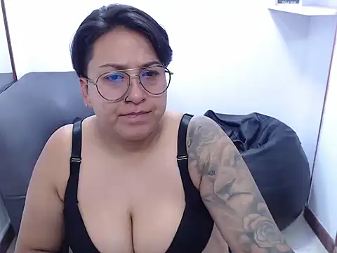 Normani Bates online show from 02/03/26, 12:54