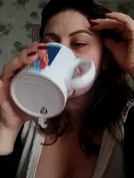 Snapshot of Soli9999 chatting on 02/22/26, 05:19 Soli9999 online show from 02/22/26, 05:19