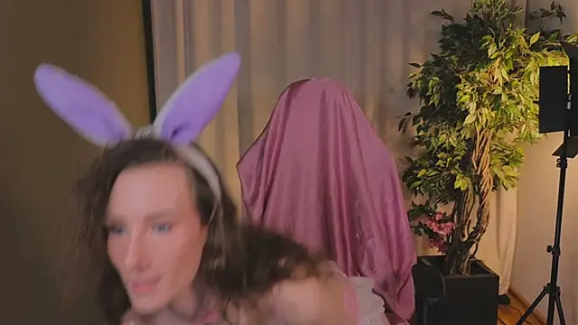 AriaLiko online show from 04/03/26, 08:40