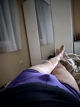 latya111 online show from 02/04/26, 08:36