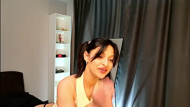 Snapshot of Eva_Sterling_ chatting on 02/01/26, 01:31 Eva Sterling online show from 02/01/26, 01:31