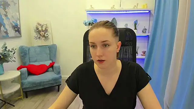 CaseyTerini online show from 03/25/26, 03:12