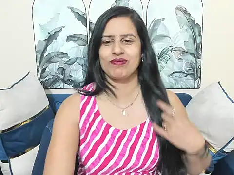 sara conorr online show from 02/09/26, 04:38