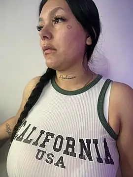 Snapshot of Miia__Taylor chatting on 03/03/26, 04:29 Miia Taylor online show from 03/03/26, 04:29