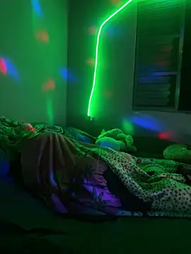 Casal Sapekinha01 online show from 02/03/26, 07:57