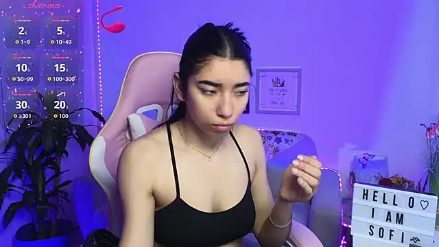 Snapshot of Sofiagomez777 chatting on 02/04/26, 12:33 Sofiagomez777 online show from 02/04/26, 12:33