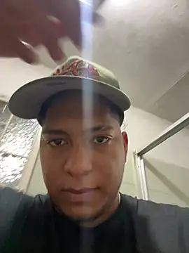 Snapshot of Danny_black11 chatting on 05/16/26, 03:25 Danny black11 online show from 05/16/26, 03:25