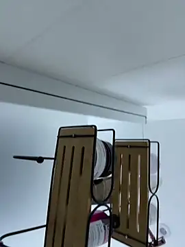 laoloooo online show from 02/18/26, 07:54