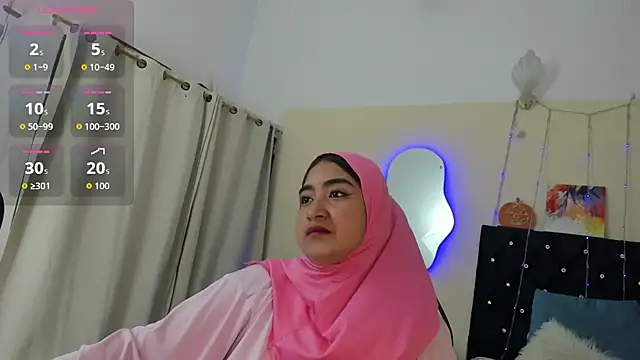 SamiraAwada online show from 04/30/26, 07:42