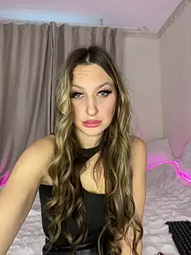 Snapshot of Alyxra chatting on 02/05/26, 08:52 Alyxra online show from 02/05/26, 08:52