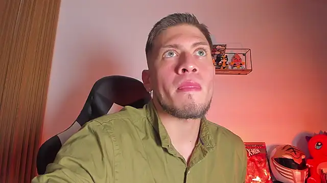 Snapshot of SebastianMaximoff_ chatting on 02/14/26, 08:49 SebastianMaximoff online show from 02/14/26, 08:49