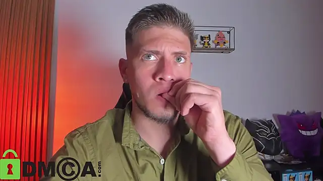 Snapshot of SebastianMaximoff_ chatting on 02/26/26, 09:14 SebastianMaximoff online show from 02/26/26, 09:14