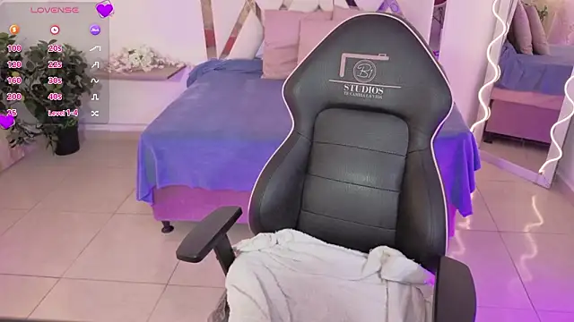 Snapshot of NEFTIS_TAY chatting on 03/03/26, 07:09 NEFTIS TAY online show from 03/03/26, 07:09