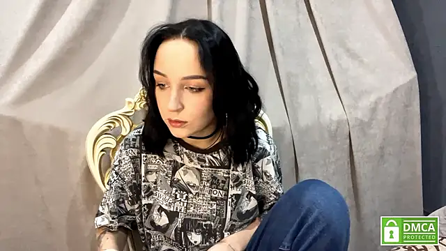 Snapshot of Sylynisem chatting on 02/26/26, 07:13 Sylynisem online show from 02/26/26, 07:13