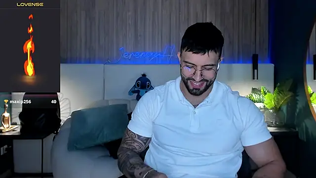 Snapshot of Jeremy_Harden chatting on 03/03/26, 08:48 Jeremy Harden online show from 03/03/26, 08:48