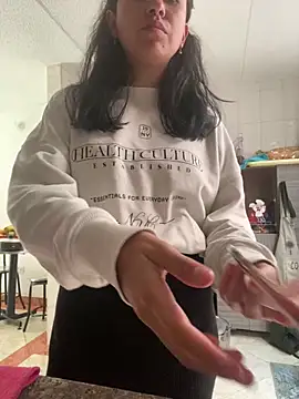 Alana Nicholson online show from 03/12/26, 08:26