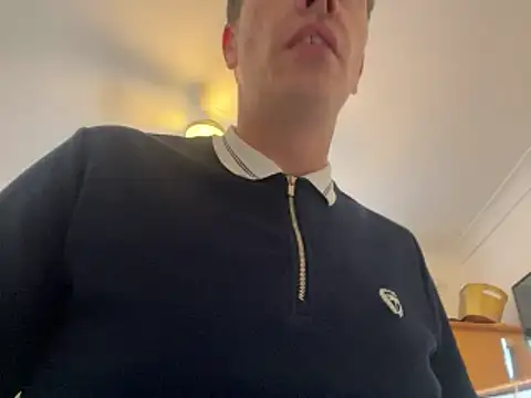 malcolm2334 online show from 07/01/26, 06:40